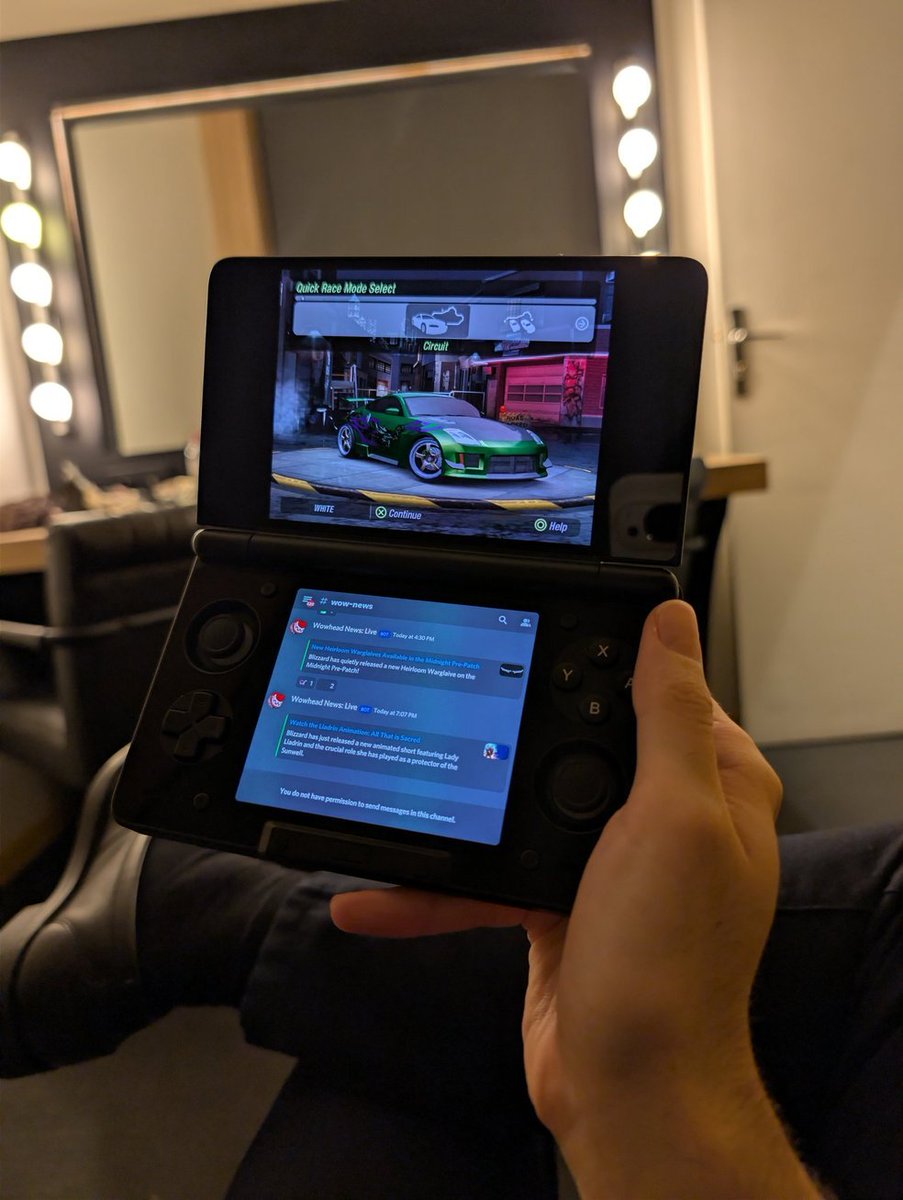 Alex White 💎 tweet media