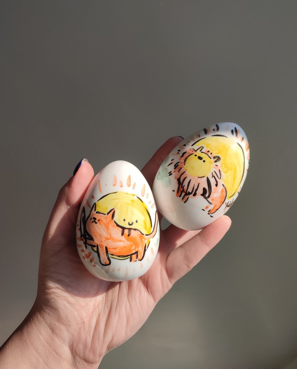 پیشی و خورشید