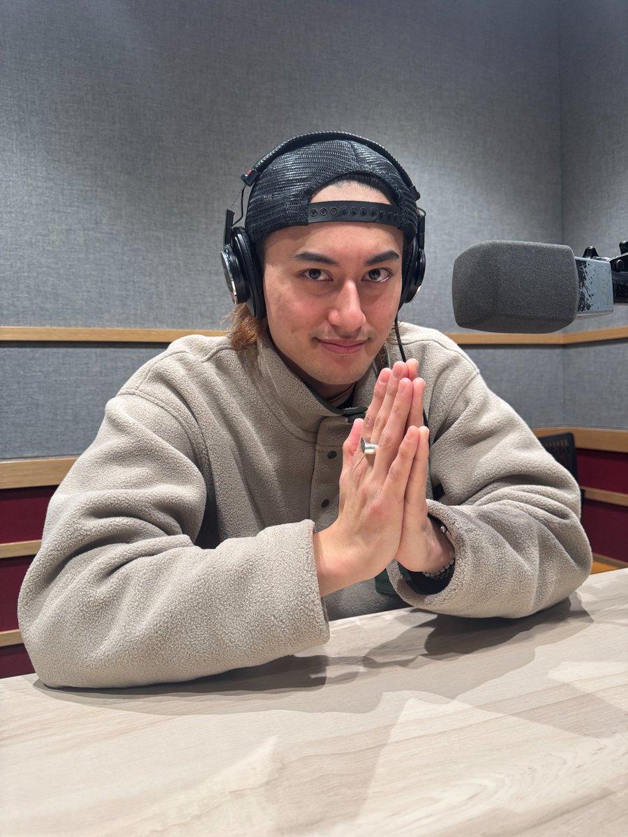koziking851's tweet photo. 《《👑Aぇ! group小島健のラジキング☝️》》    

本日もこのあと18:30～     
#Aぇǃgroup の #小島健 がお届け🙏

2nd Album『Runway』
ついに本日リリース👏🌟

リリース日の #ラジキング
一緒に盛り上がりましょう✈️

📻#radiko はこちら
https://t.co/zkcV71UVFi

#AぇRunway #ラジキング #FM大阪 https://t.co/IYqIgH6GyA