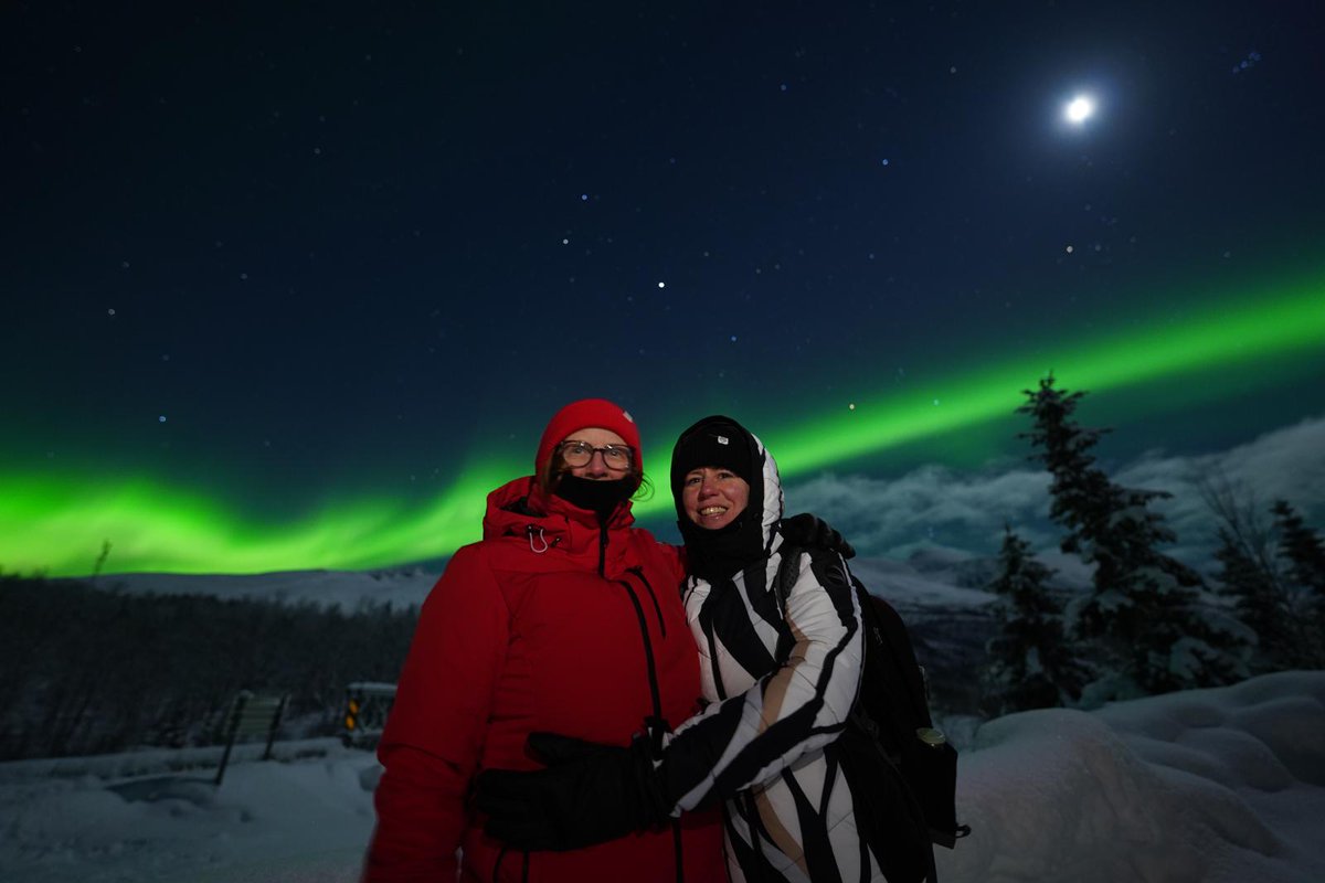 SJEerhart's tweet image. Had ik al gezegd dat ik er weer eentje af kan schrijven van de #bucketlist?
#Noorwegen #Tromso #Love #YOLO