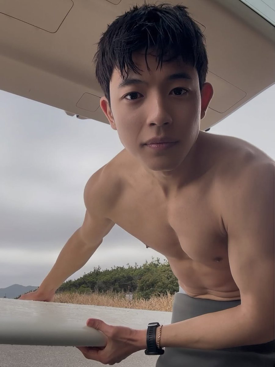 로몬이 ⋆ tweet media