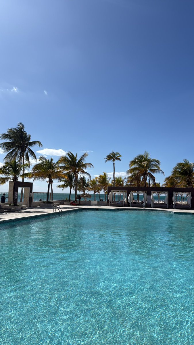 Had to escape the snow on the east coast #Bahamas