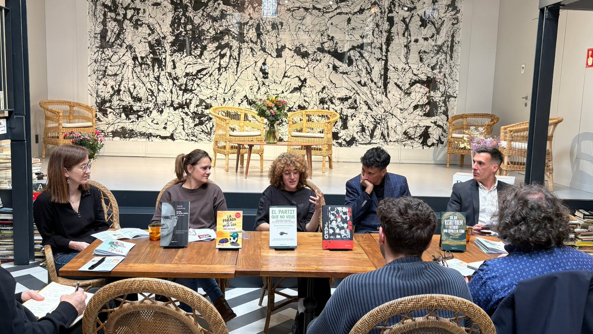 Pagès Editors tweet media