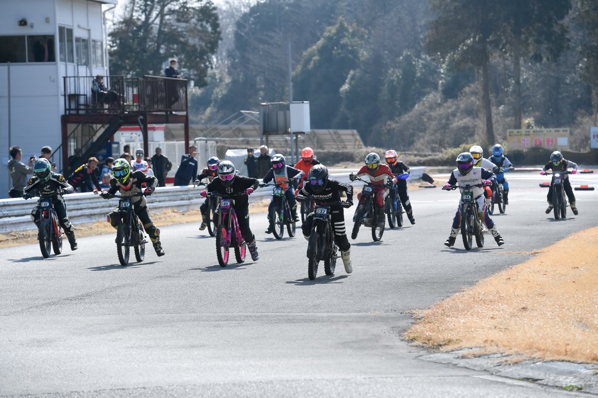 jonit_211's tweet image. SUPER 2 HEAT ご参加の皆様！
お待たせ致しました

タカミツカメラマン@daishi900a による公式写真HEAT1のアップロードが完了致しました✅

drive.google.com/drive/folders/…

是非皆さまのSNSにてご活用ください☺️

#SUPER2HEAT