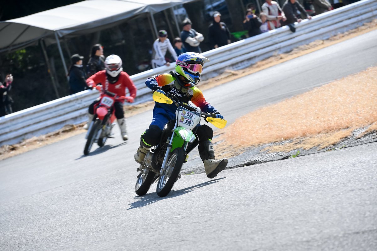 jonit_211's tweet image. SUPER 2 HEAT ご参加の皆様！
お待たせ致しました

タカミツカメラマン@daishi900a による公式写真HEAT1のアップロードが完了致しました✅

drive.google.com/drive/folders/…

是非皆さまのSNSにてご活用ください☺️

#SUPER2HEAT