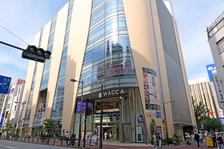 toshoken_news's tweet photo. サイコンビニ、2026年2月27日開店－サイゲームスの「コンビニ型」公式店、1号店は池袋
https://t.co/yAXh4KB2TQ https://t.co/HbhVbnSOhk