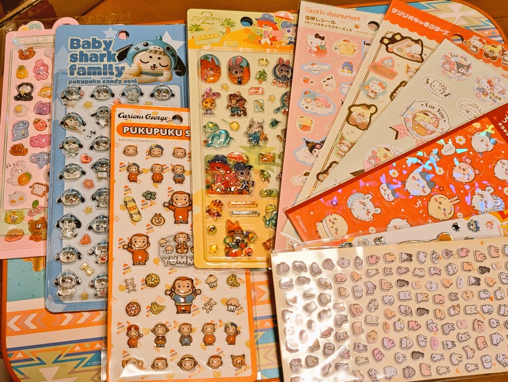 ボンドロでは無いですが、可愛いシール見つけて買い過ぎちゃいました。ダイソーさんセリアさんナカミチさんで購入しました♪
