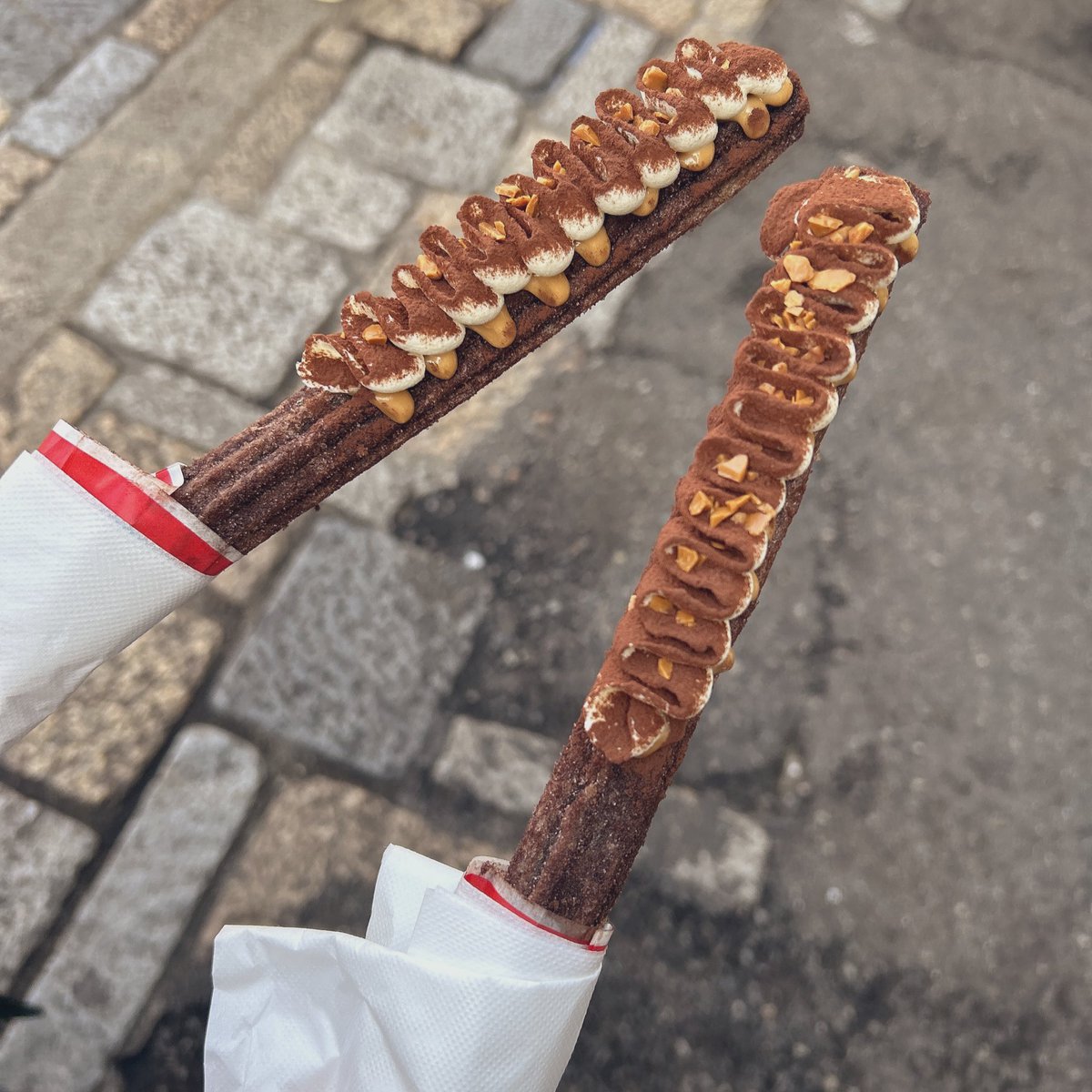 YURUl_Yu's tweet photo. この間お友達とユニバ行ってきたよ〰️🥹💗
3ヶ月ぶりだったからめちゃくちゃ楽しかった〰️〰️❕ https://t.co/IPdTUGeWPX
