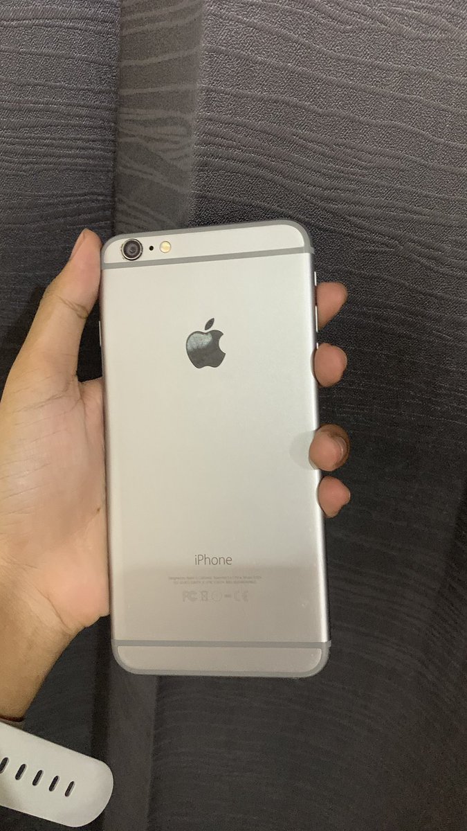 njunfreelancer's tweet photo. WTS IPHONE 6 PLUS 64gb

•wifi only
• 64gb
• kemera d/b jernih
• ibox pa/a
• cocok jadiin digcam
• shope on
• kelengkapan hp
• masih ori semua

-bh minta ganti (suka lombet sendiri ganti 100kan)
-tombol sidik jari rusak

price 420k https://t.co/iXg8rk4f6U