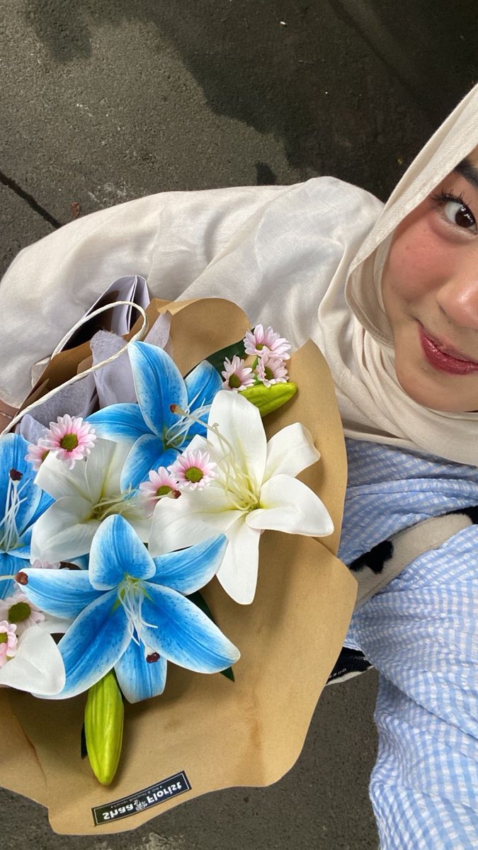 ca⋆˚꩜｡ tweet media