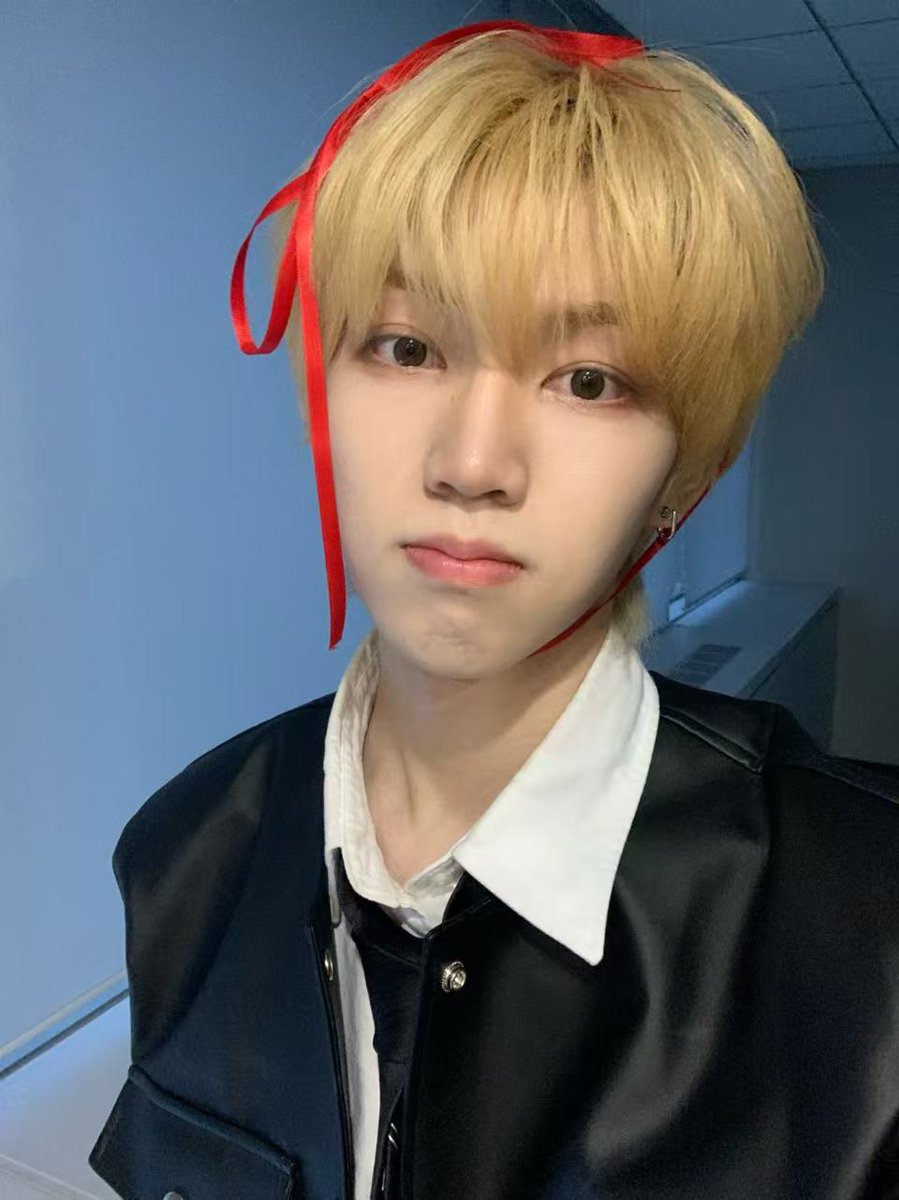 빵저이 tweet media