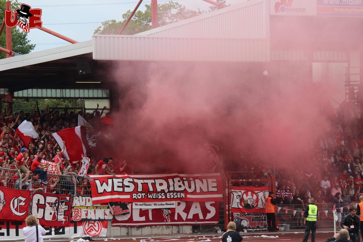 Westtribüne