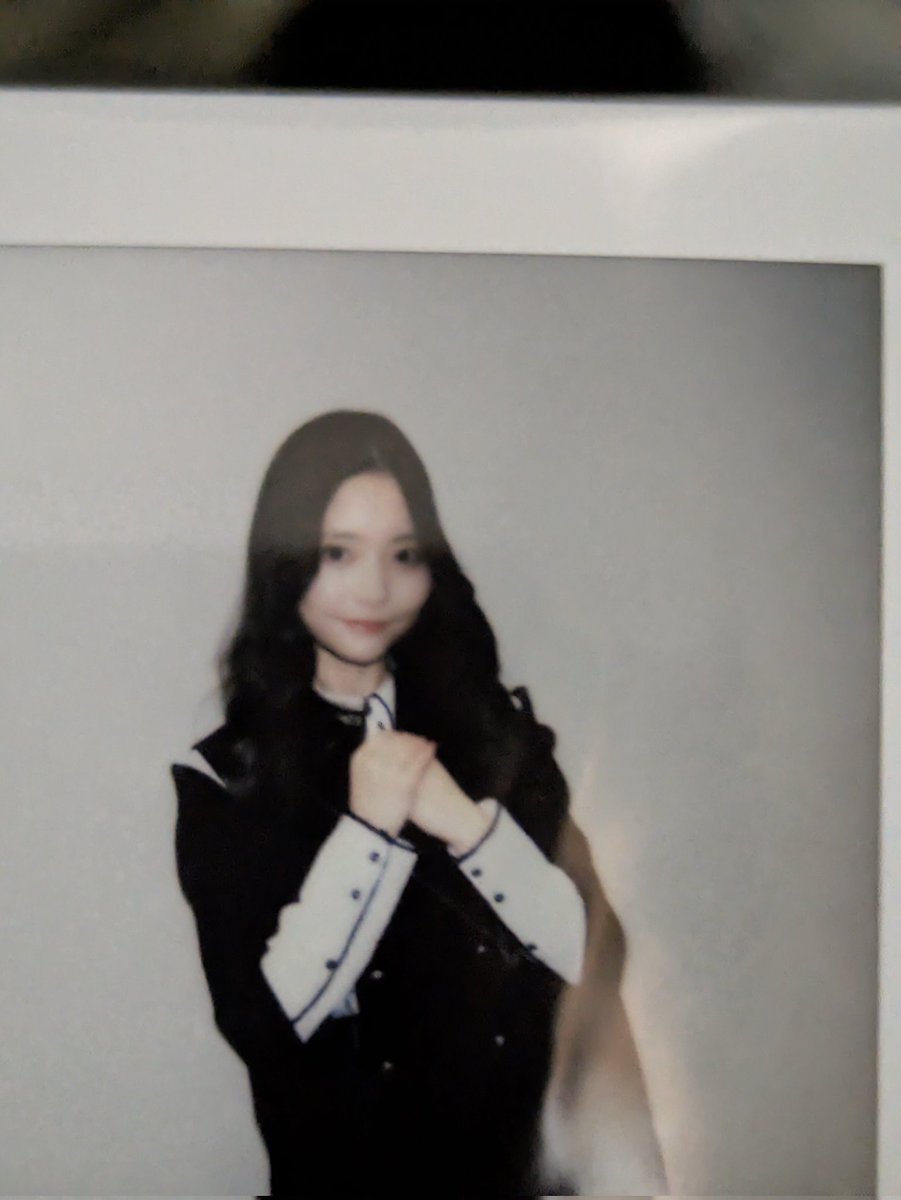 1公演1チェキ 今日はじゅりちゃん メンバー問わずで交換もOKです