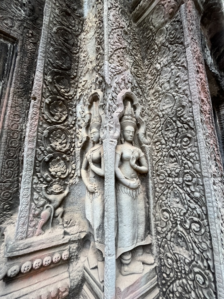 美しいレリーフ