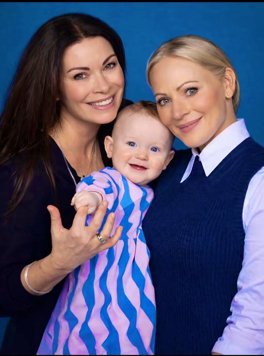 L ♊️ tweet media