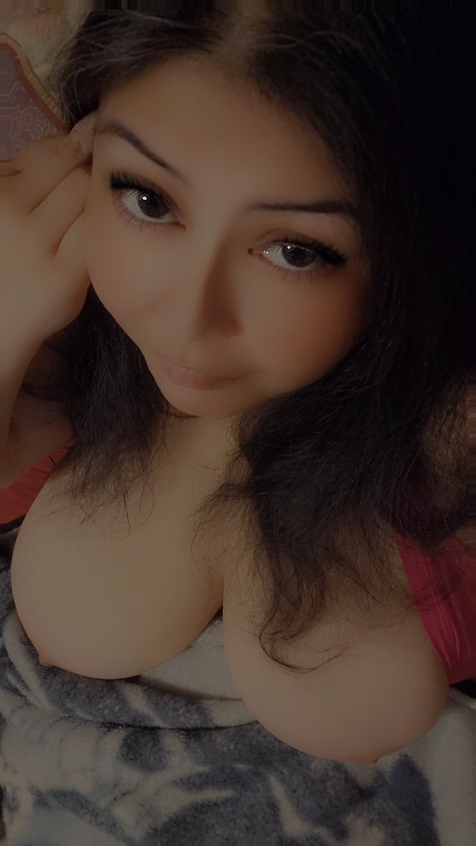 SithKittenGami1's tweet photo. Almost 3 a.m., and I can't sleep. Can you wear me out? https://t.co/hogeFy2DxW