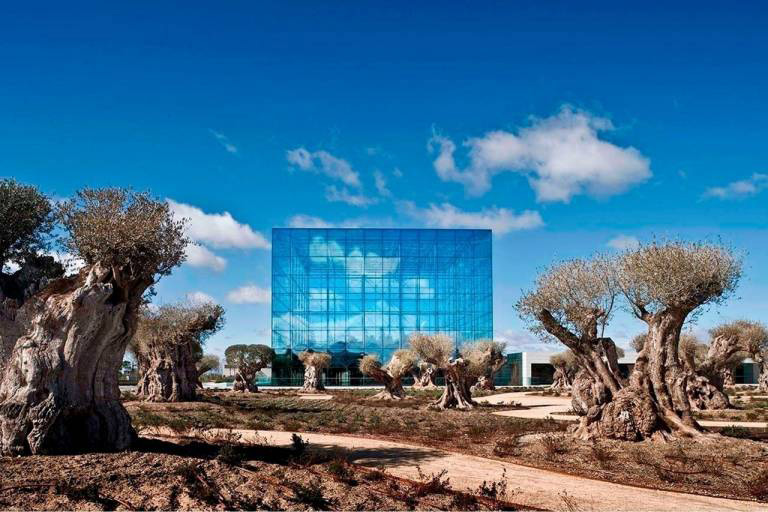 Estrategianet's tweet image. - @santander_es marca un nuevo estándar de #crecimiento rentable con el objetivo de lograr más de 210 millones de #clientes
tinyurl.com/58ba66rx