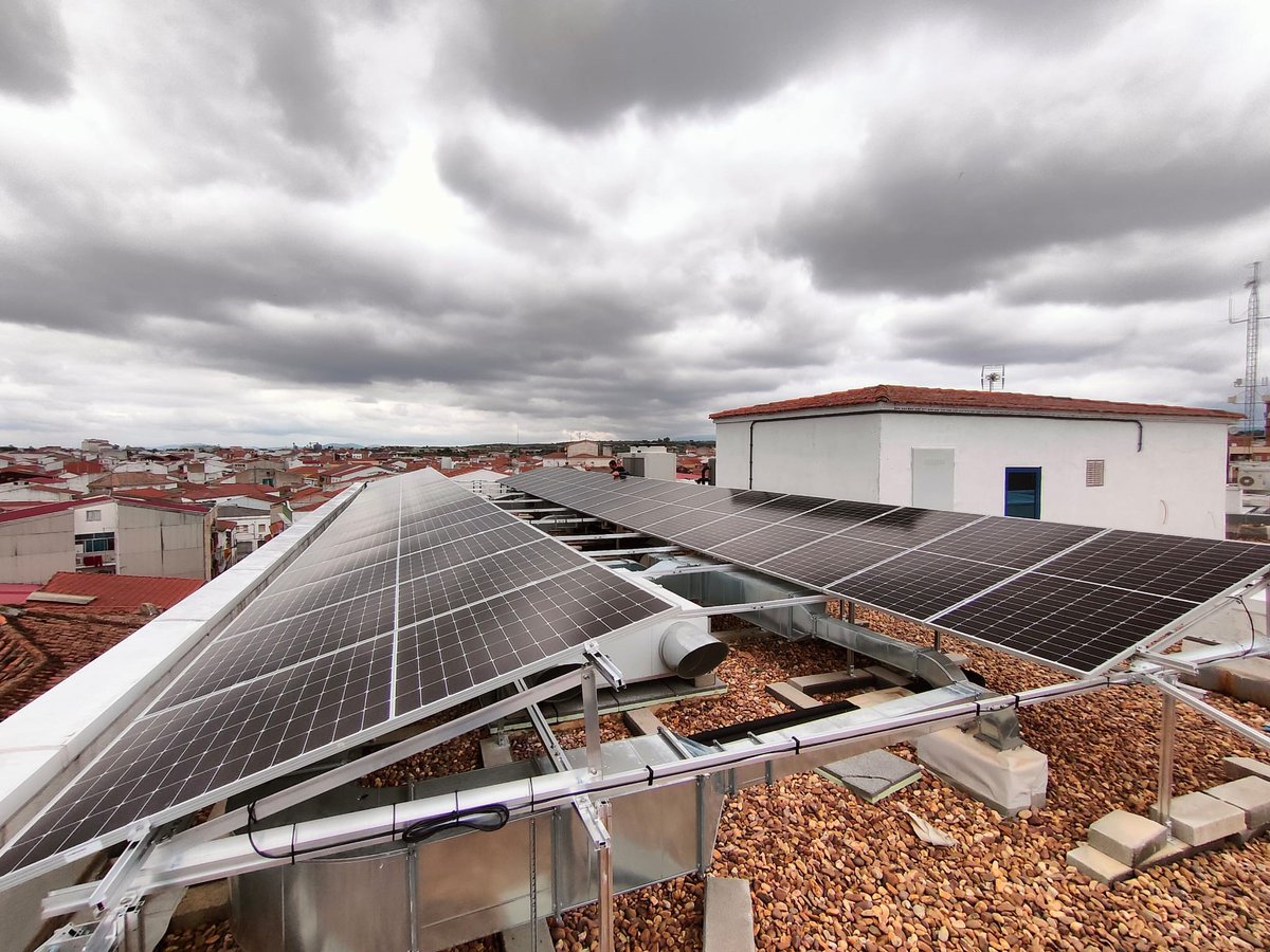 El Ayuntamiento de Miajadas recibirá en Madrid un reconocimiento nacional de CIDE por su compromiso con la descarbonización rural @Rtvmiajadas rtvmiajadas.es/el-ayuntamient…