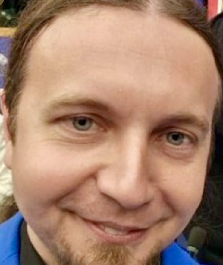 Jakby ktoś nie wiedział tak wygląda gnida pod mikroskopem.