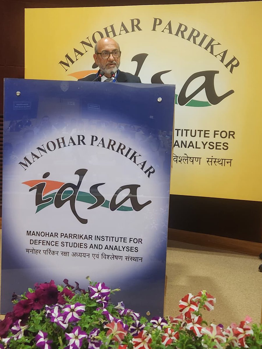 IDSAIndia's tweet image. Prof Sanjay Chaturvedi, Vice President &amp;amp; Dean, Faculty of International Studies (FIS) @SouthAsianUni is speaking on “Indian Ocean Regionalism at a Crossroads: IORA, Interregnum, and the Anthropocene” at the 16th South Asia Conference. #SAC2026 #IndianOcean #Regionalism #IORA