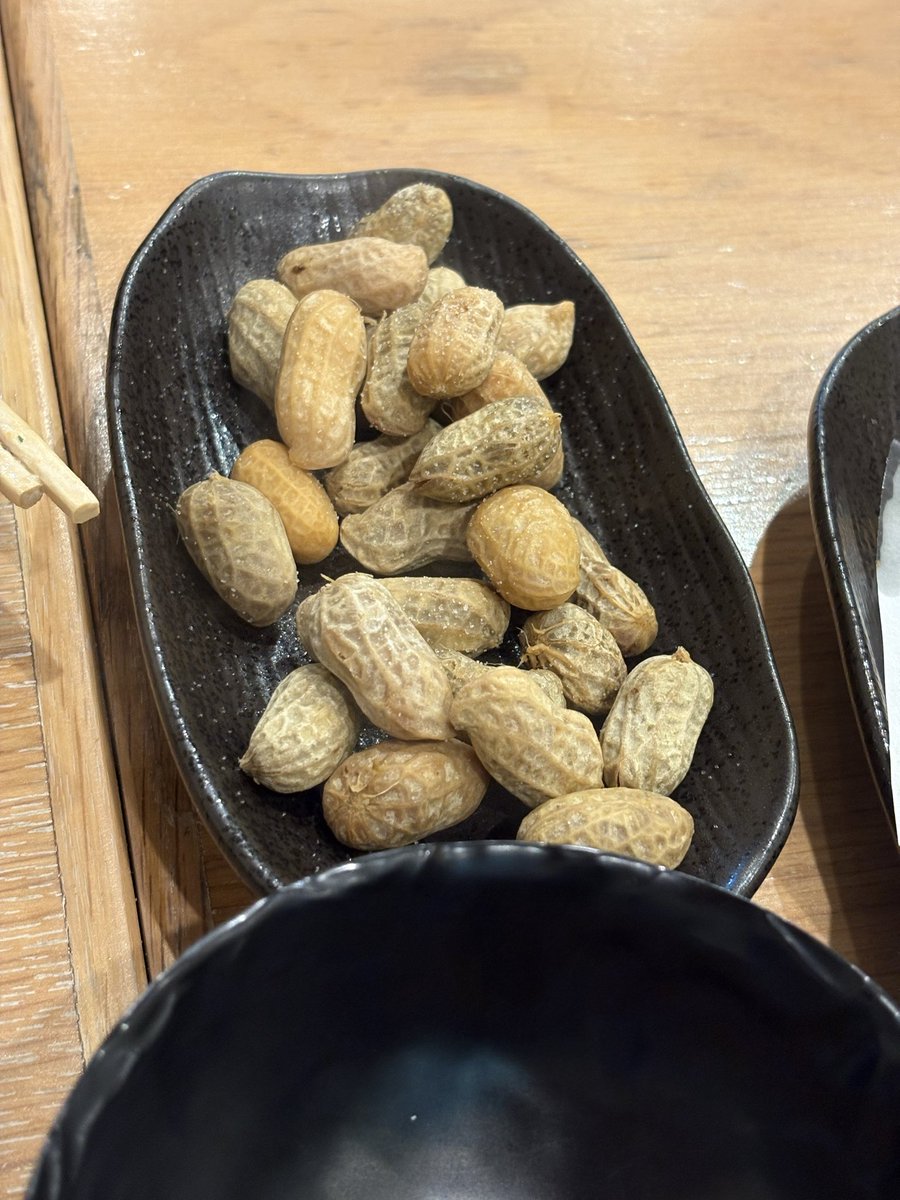 inb_Fjkw's tweet photo. センスのある居酒屋には必ずこれがあるという https://t.co/JPap9CFmwU