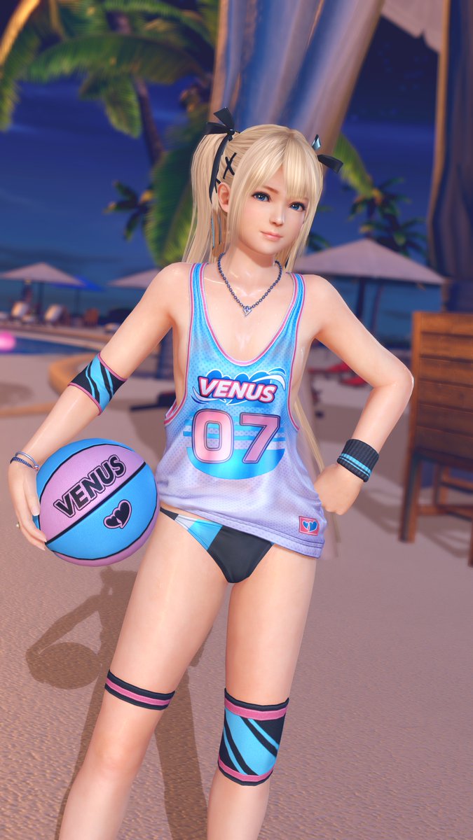 とりあえず新キャラきたら有償コーデ考える人もいるかもしれないので、バスケットユニフォームを推しときます。