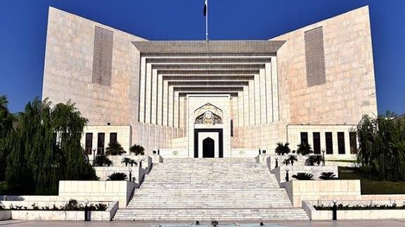 اہم خبر: عمران خان کے مقدمات مقرر کرانے کیلئے پی ٹی آئی رہنماؤں بیرسٹر گوہر، شاہد خٹک، لطیف کھوسہ اور مینا خان کی رجسٹرار سپریم کورٹ سے ملاقات، عمران خان کو شفاء انٹرنیشنل ہسپتال منتقل کرنے کی درخواست پیر کے روز مقرر کرنے کی توقع ظاہر کی جا رہی ہے