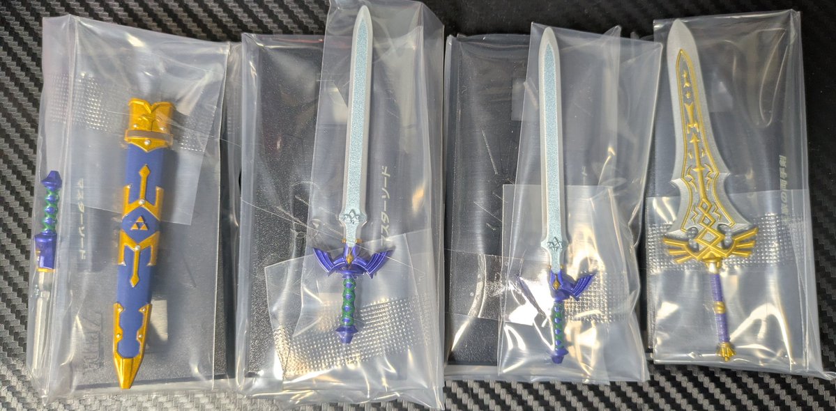 ゼルダの伝説ウェポンコレクション4個開封 1BOX10個入り全9種類の