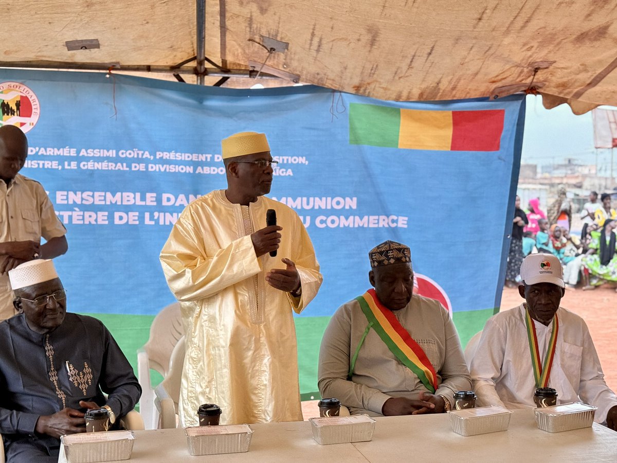 Ministère de l'Industrie et du Commerce tweet media