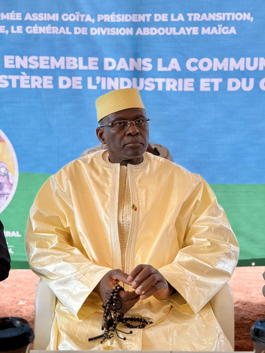 Ministère de l'Industrie et du Commerce tweet media