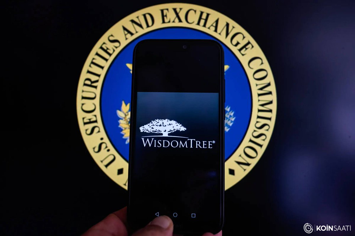 KoinSaati's tweet photo. 🗞️ ABD Menkul Kıymetler ve Borsa Komisyonu (#SEC), #WisdomTree’nin tokenize edilmiş Hazine para piyasası fonuna 7/24 işlem ve anlık takas onayı verdi.
Böylece söz konusu fon, 1940 Yatırım Şirketi Yasası kapsamında bu şekilde işlem görmesine izin verilen ilk tokenize edilmiş yatırım fonu oldu.
Karar, geleneksel finans ürünlerinin blok zincir altyapısıyla entegre edilmesine yönelik sürecin hız kazandığına işaret ediyor.