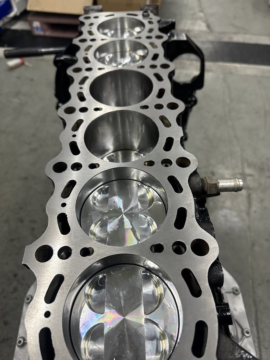 き た も り tweet media