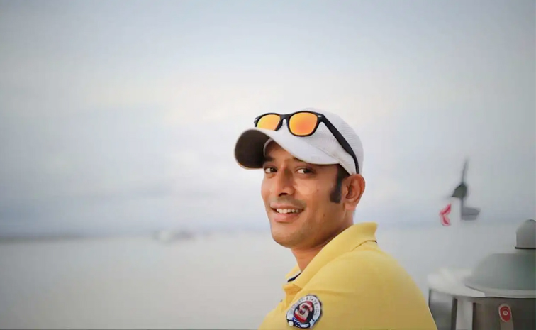 BRKTelugu_1's tweet image. Naa Anvesh: యూట్యూబర్ అన్వేష్‌పై లుకౌట్ నోటీసులు

న‌టి క‌రాటే క‌ళ్యాణి ఫిర్యాదుతో అన్వేష్‌కు లుకౌట్ నోటీసులు జారీ చేసిన పంజాగుట్ట పోలీసులు

 #Police #NaaAnvesh #karatekalyani #YouTuberAnvesh #BRKNews