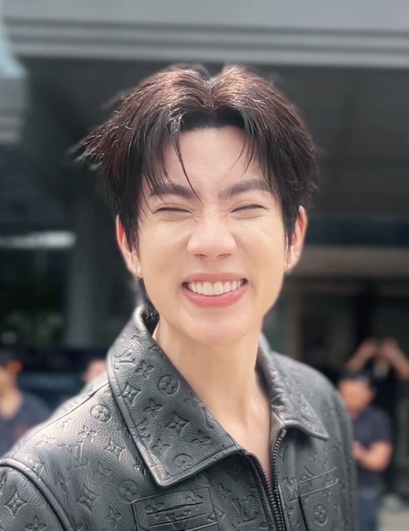 เมนเทอร์ออฟแยกเขี้ยว แฮ่~!😬 
ดุมาก กลัวแล้ว น่ากลัวมากก(น่ารัก)

TEAMOFF TFMTH4
#TEAMOFF 
#PressConTheFaceMenThailand4