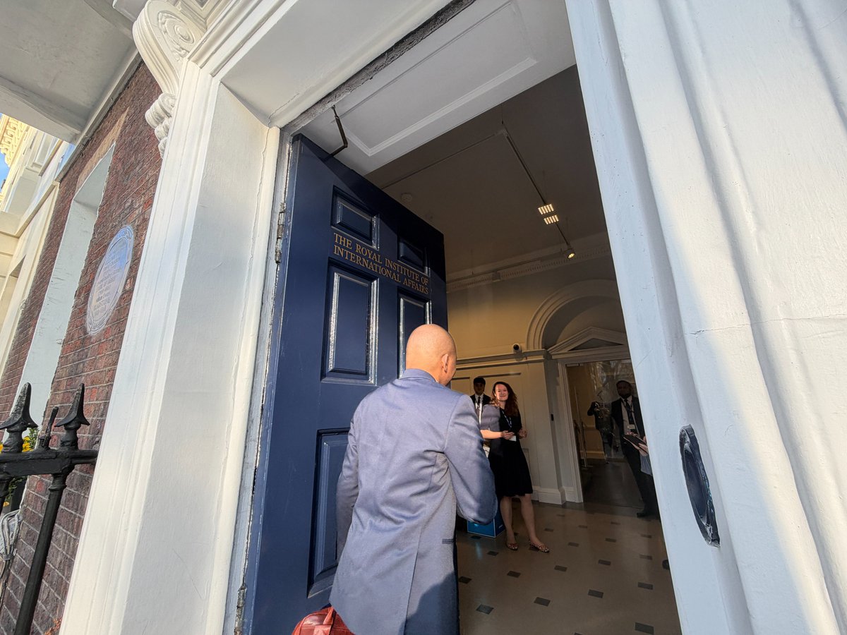 Chatham House tweet media