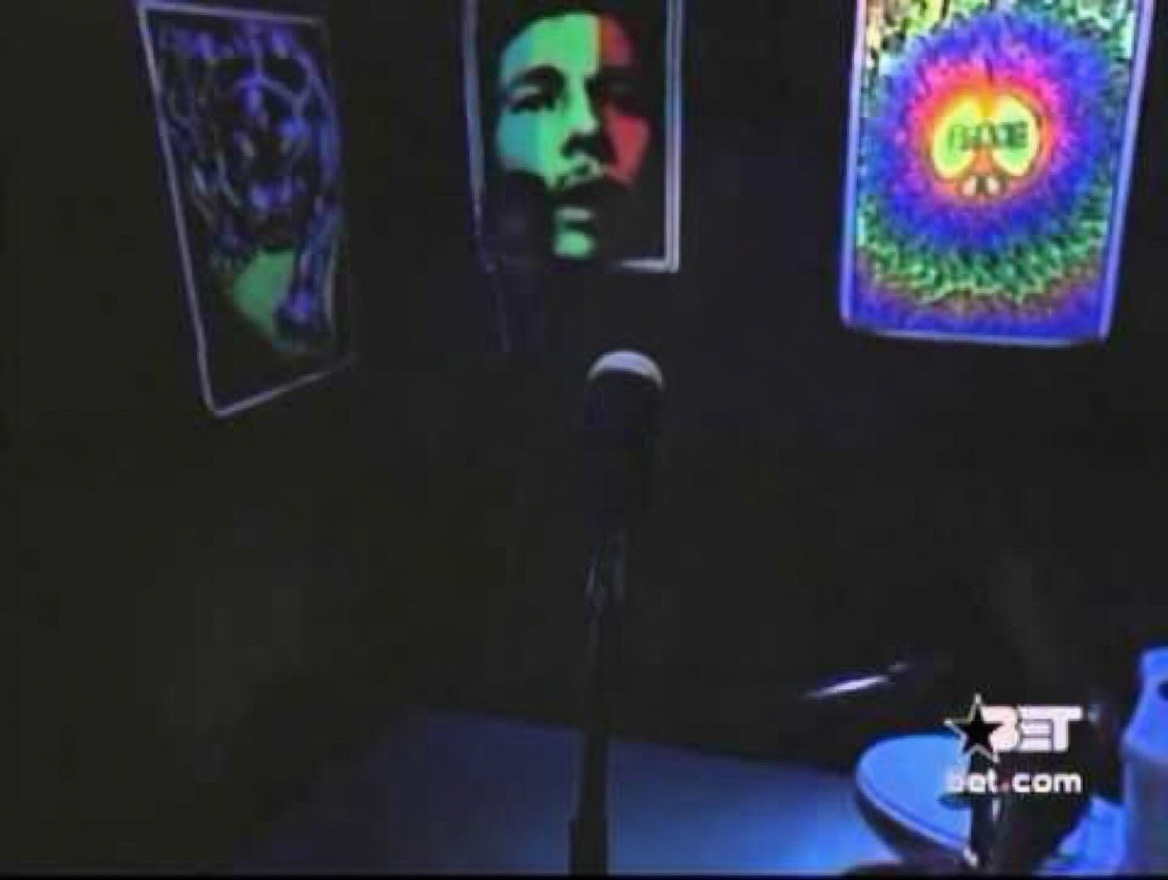 Before algorithms… before viral moments… bars were proven right here.