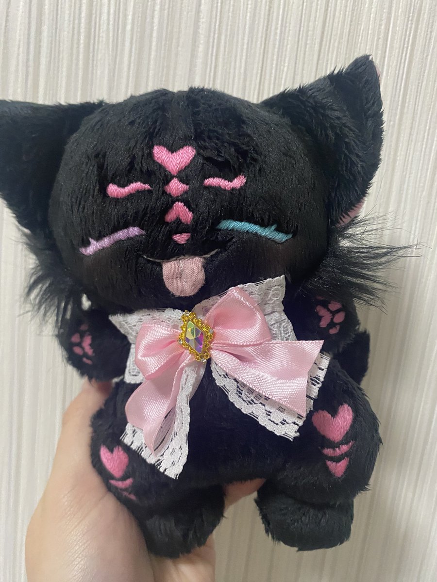 【ご報告】
遊羽さん(<a href="/nikoro_niko/">遊羽</a> )に依頼しまして匚ちゃんのぬいぐるみ作ってもらいました！
細部までこだわってもらってすごく感謝です🥺
ほんとうにありがとうございます！🥰🥰🥰