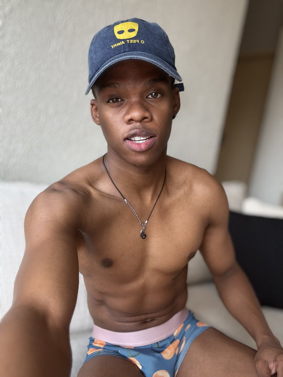 Another Baby Boii 🥰 (@uronlineboyfrnd) on Twitter photo 