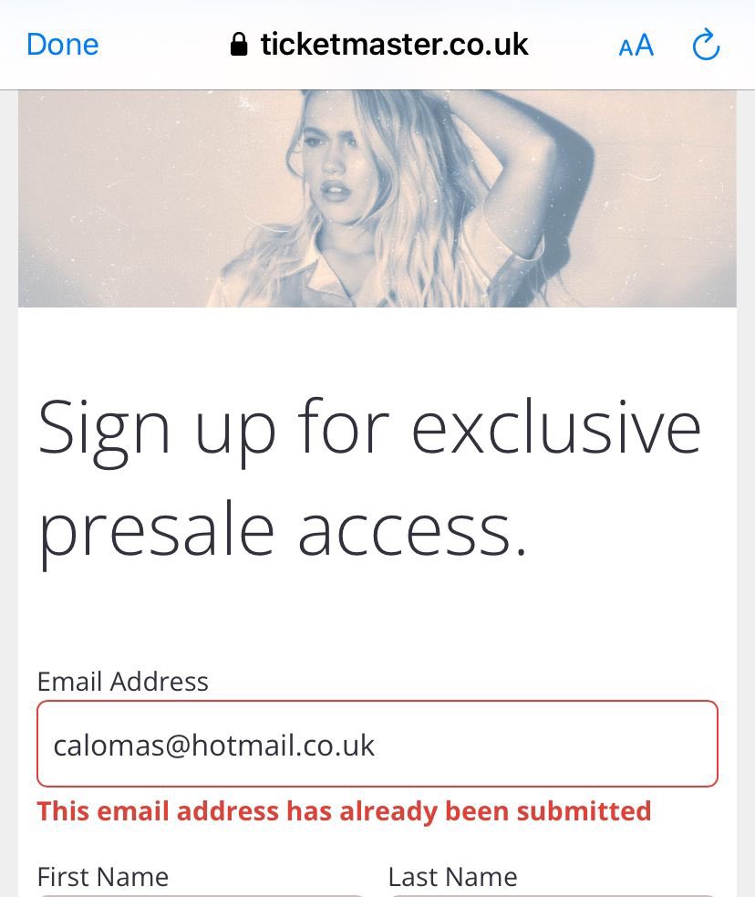 CatherineLomas1's tweet photo. @spotter75 @TicketmasterUK Same here registered for Manchester no code received and on here loads are selling tickets! https://t.co/TJQZa7s95F