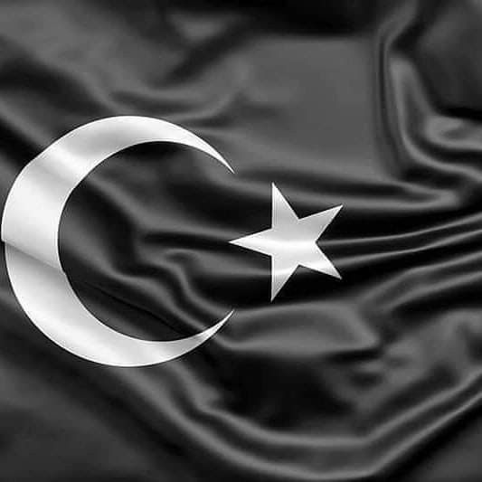 #F16 Milletimizin başı sağ olsun. 

Balıkesir 9’uncu Ana Jet Üs Komutanlığı’ndan havalanan F-16 uçağının kaza kırıma uğraması sonucu şehit olan pilotumuza Allah’tan rahmet; acılı ailesine, silah arkadaşlarına ve aziz milletimize başsağlığı dilerim.