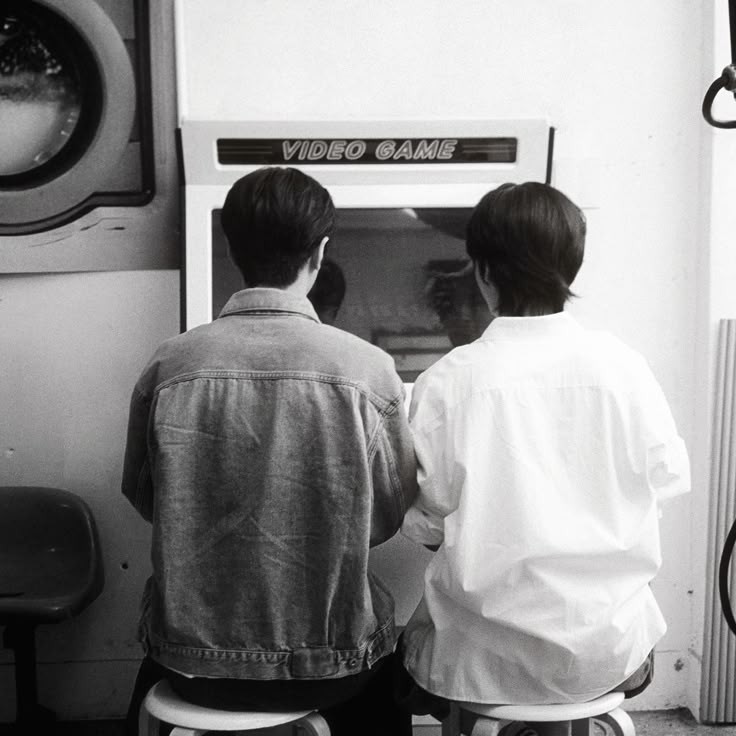 𝗚𝗔𝗟𝗘𝗡. tweet media