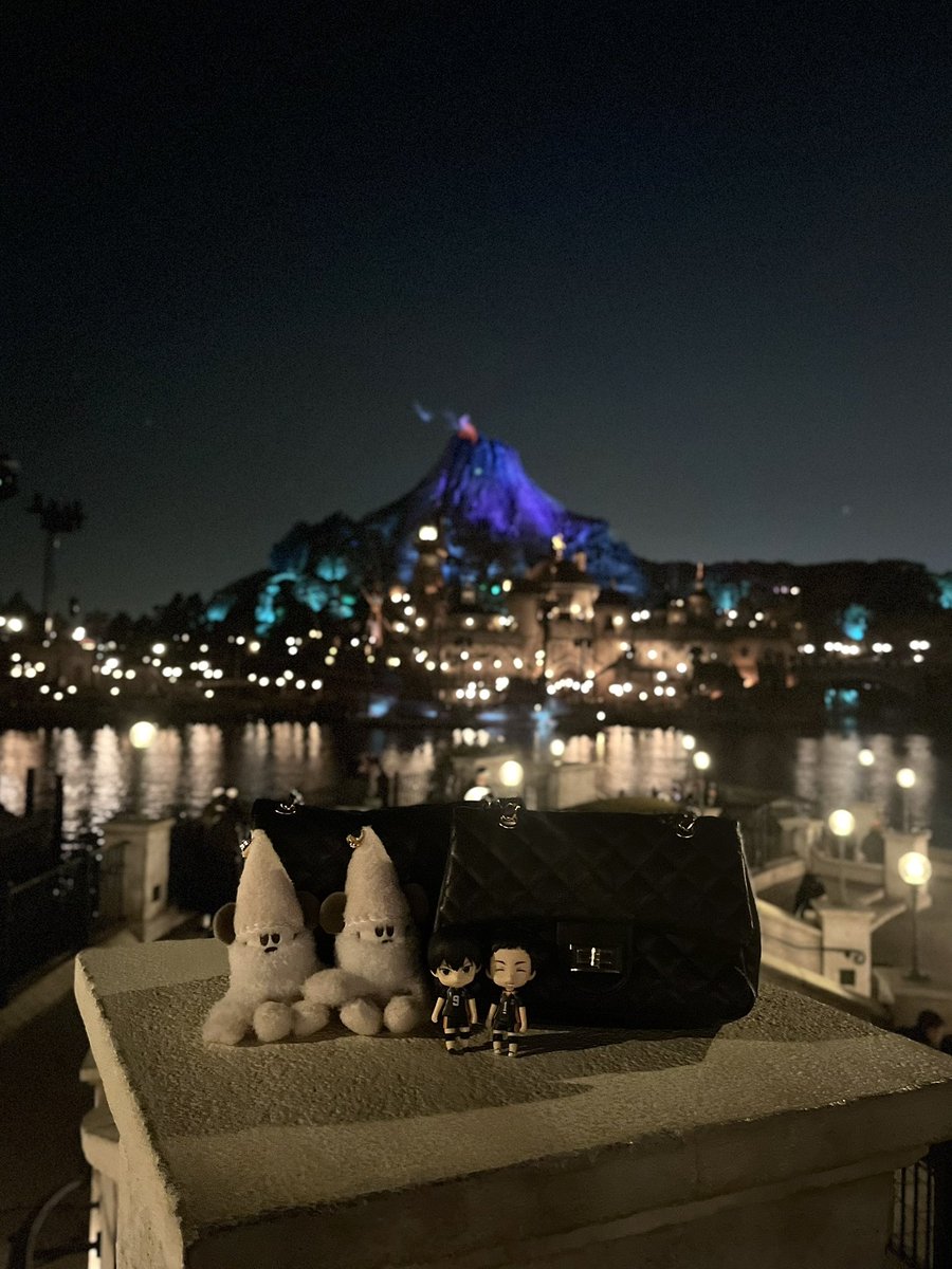  ︎︎ tweet media