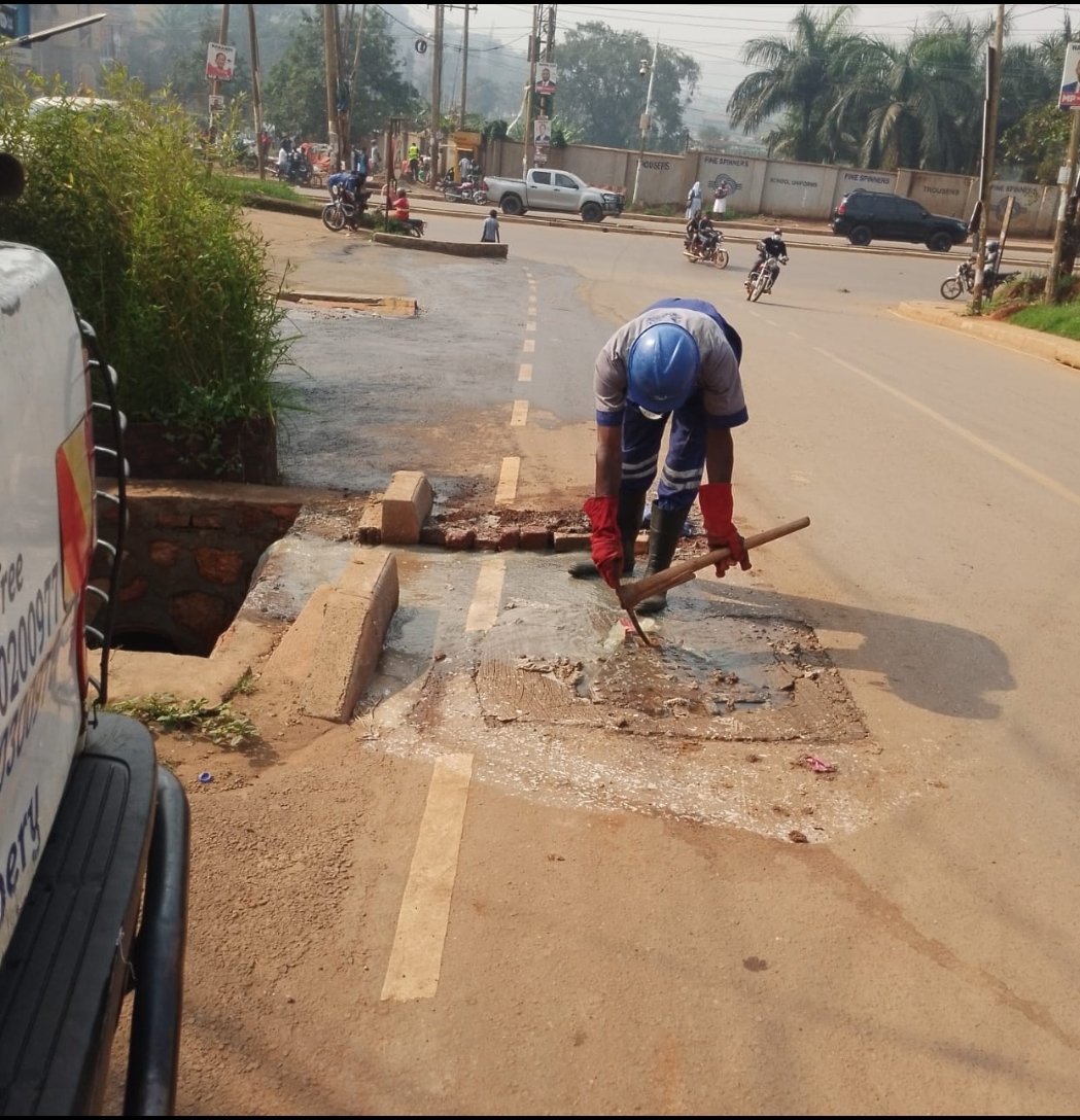 angelo_kwitonda's tweet photo. @nwscug @MarkPeterz3570 @KCCAUG @bbstvug @DailyMonitor @nbstv @newvisionwire @GalaxyFMUg @jamesmaiteki This was sorted, thx. https://t.co/HPRB17EPCC
