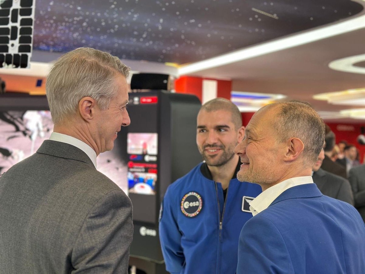 ESA Connectivity and Secure Communications tweet media