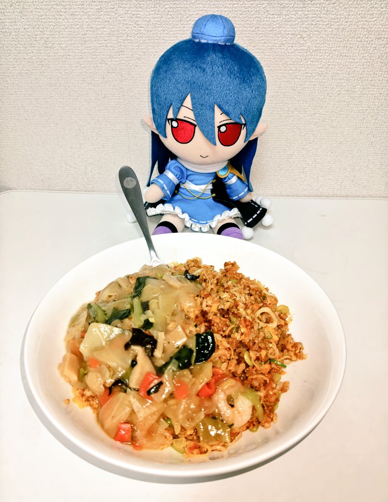 #ふもめし
あんかけ炒飯のネギラー卵増し
辛さをあんかけで中和！