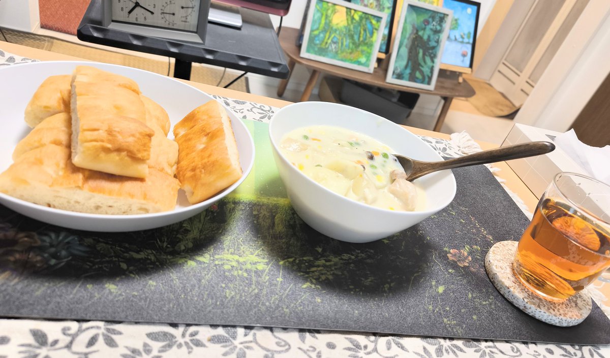 グンさん tweet media