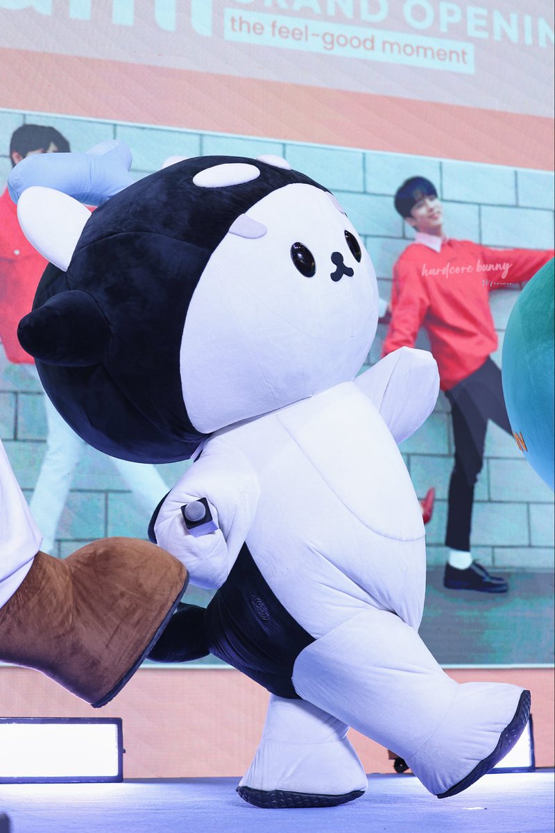 两个大聪明生了个小聪明

POLCASAN WITH MAMI EVENT

#MAMIxPolcasanPermpoonGuinzly
#POLCASAN #ยัยซัง