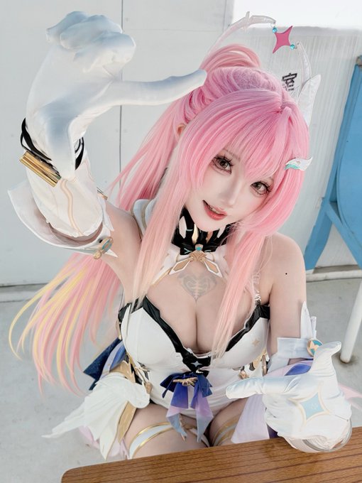 Twitterのコスプレ画像7