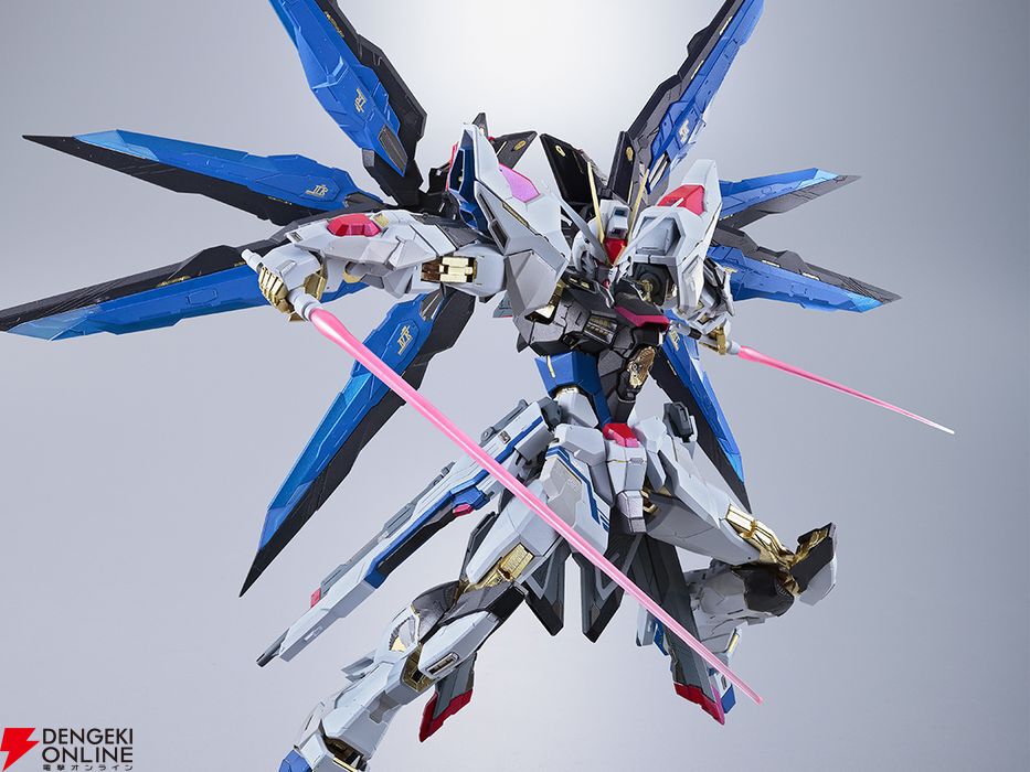 METAL BUILDストライクフリーダムガンダム＜リバイバル版＞が6月一般