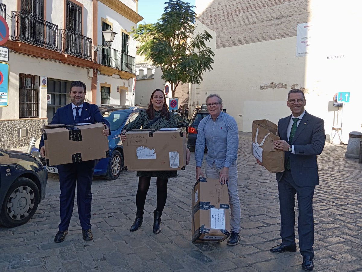 Hermandad de la Exaltación tweet media